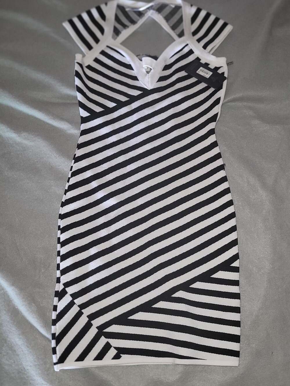 Guess Women's Black & White Stripe Cap Sleeve Bodycon Party Dress - Size Xs